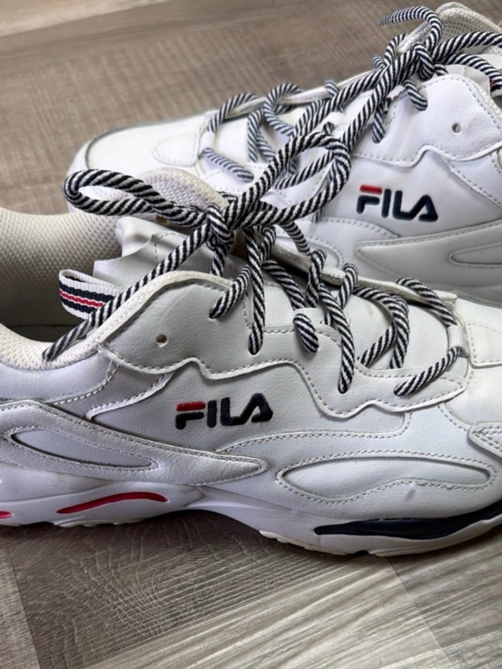 Fila White Low-Top Sneakers with Black & Red Logo Accents